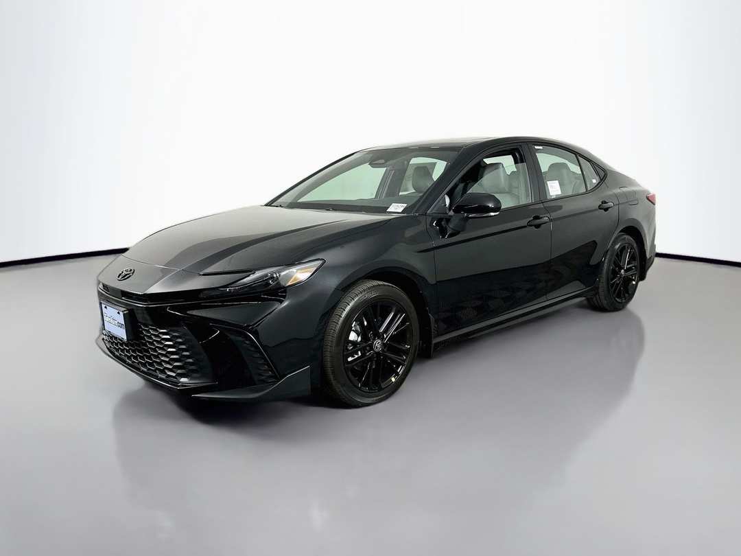 2026 Toyota Camry XSE - Image 3