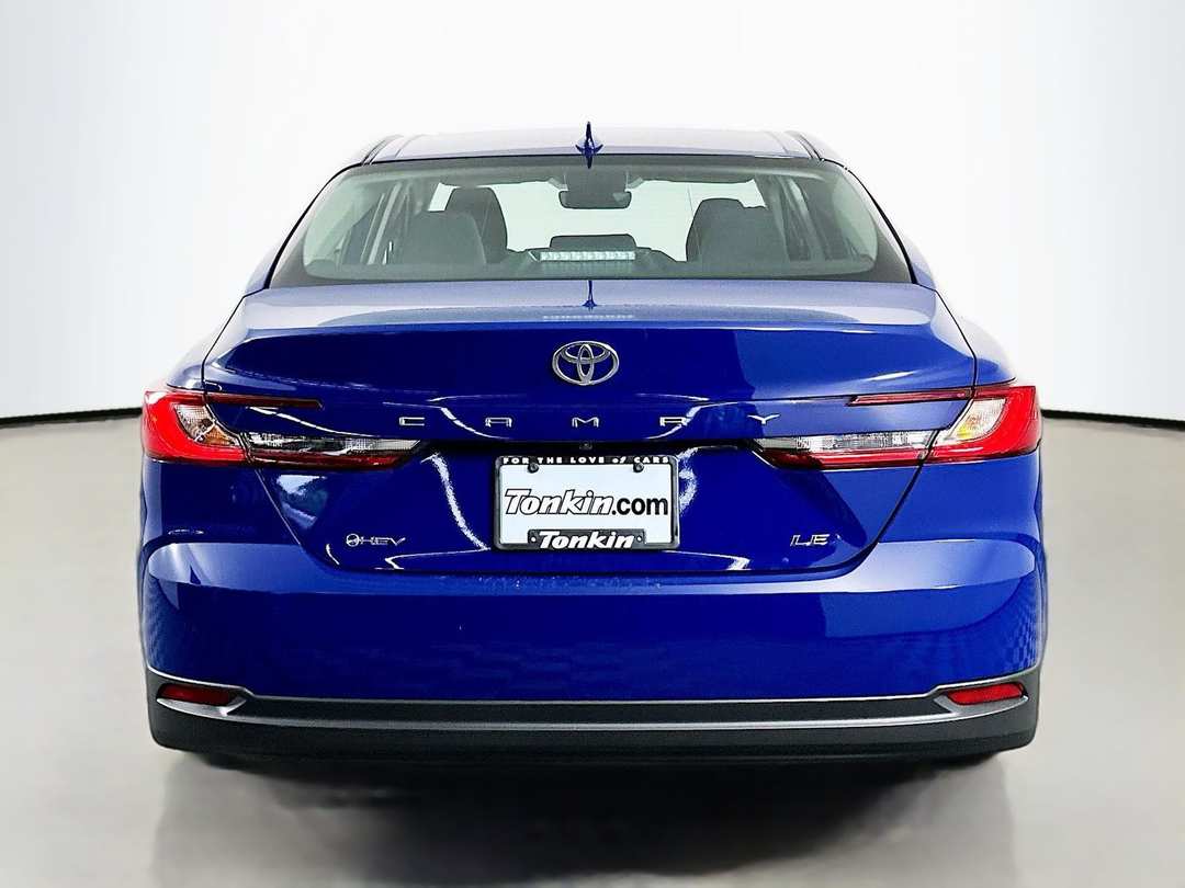 2026 Toyota Camry LE - Image 6