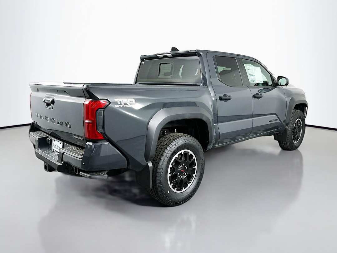 2025 Toyota Tacoma Hybrid TRD Off Road - Image 7