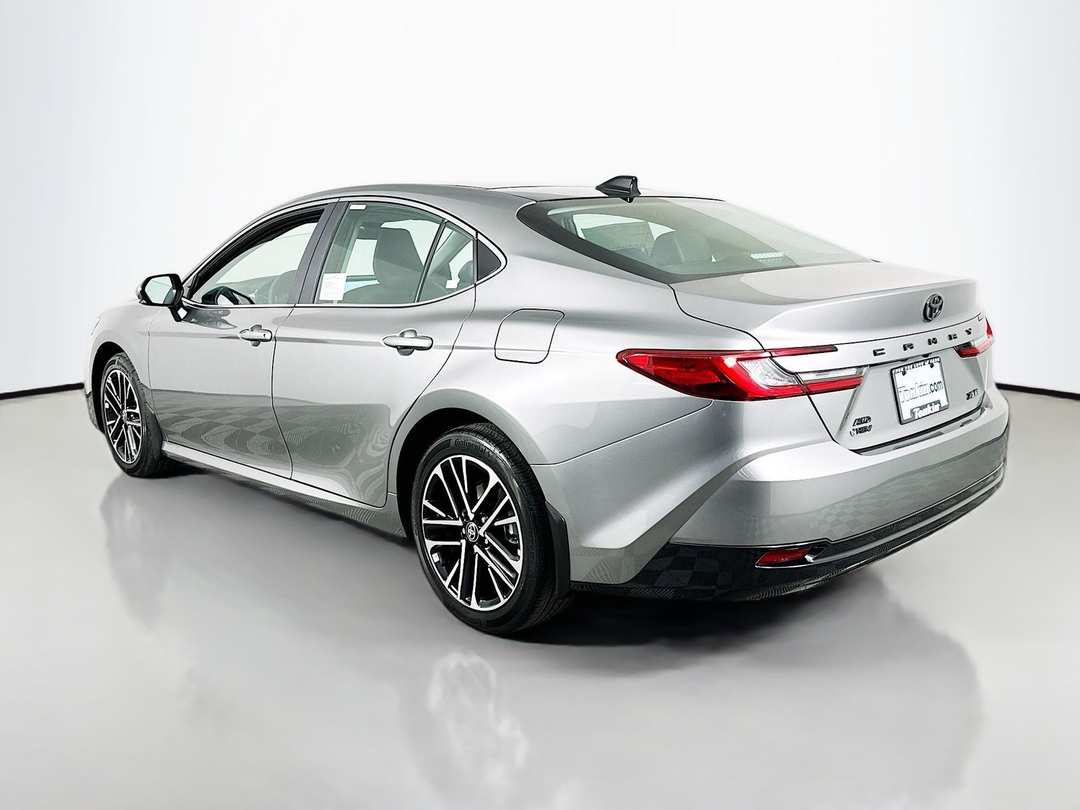 2026 Toyota Camry XSE - Image 5
