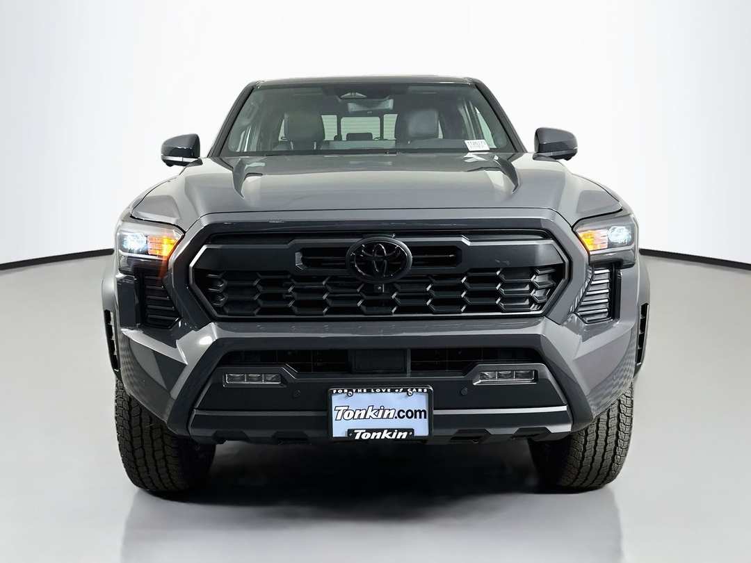2026 Toyota Tacoma TRD OffRoad - Image 2