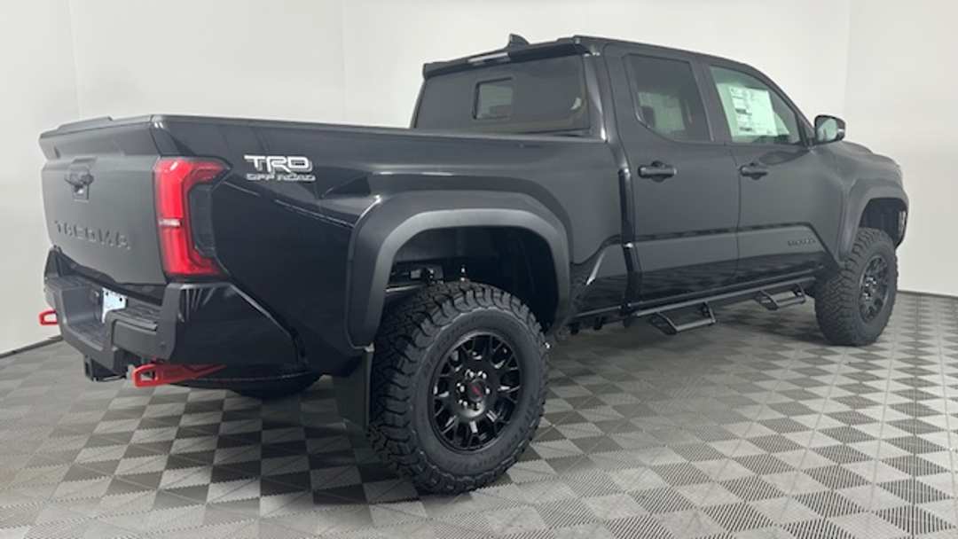 Toyota Tacoma - Image 5