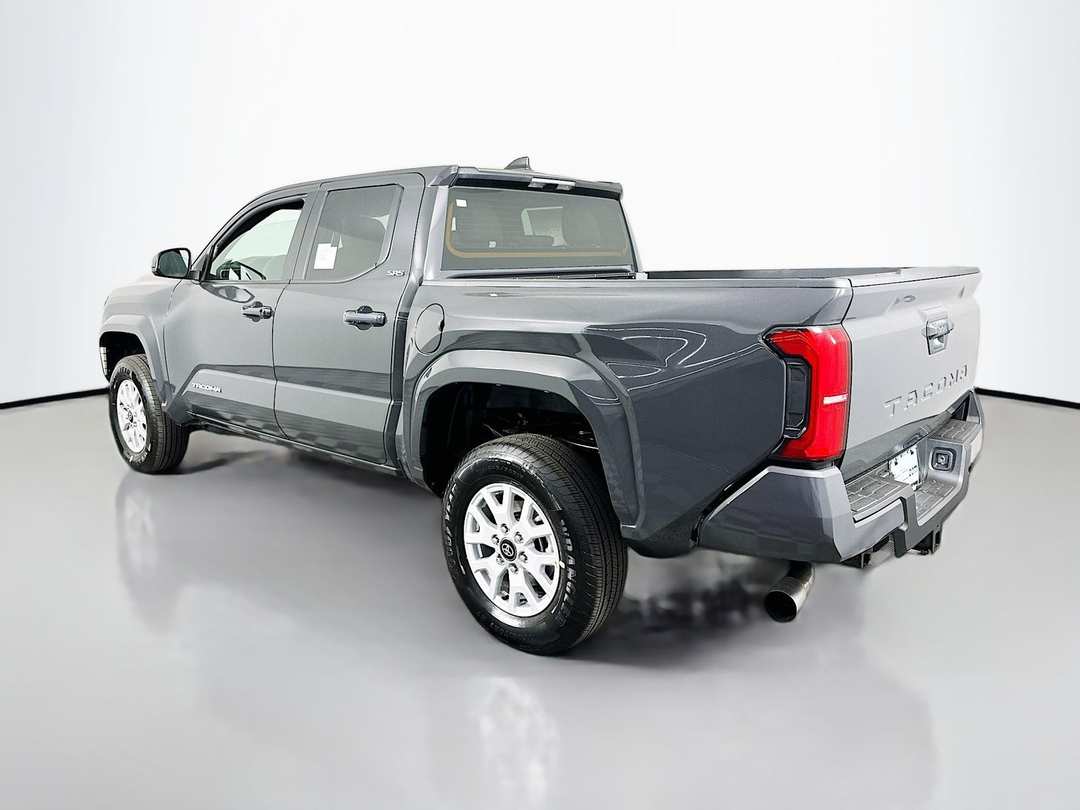 2026 Toyota Tacoma SR5 - Image 5