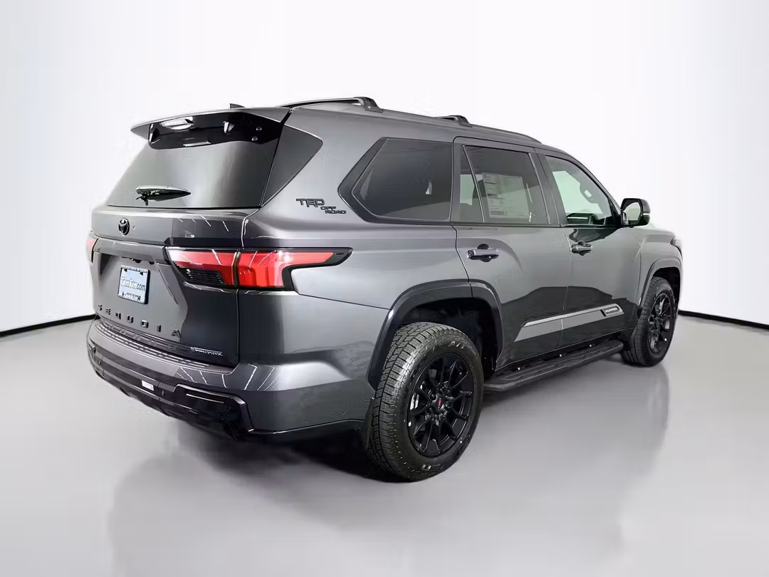 2026 Toyota Sequoia Platinum - Image 7