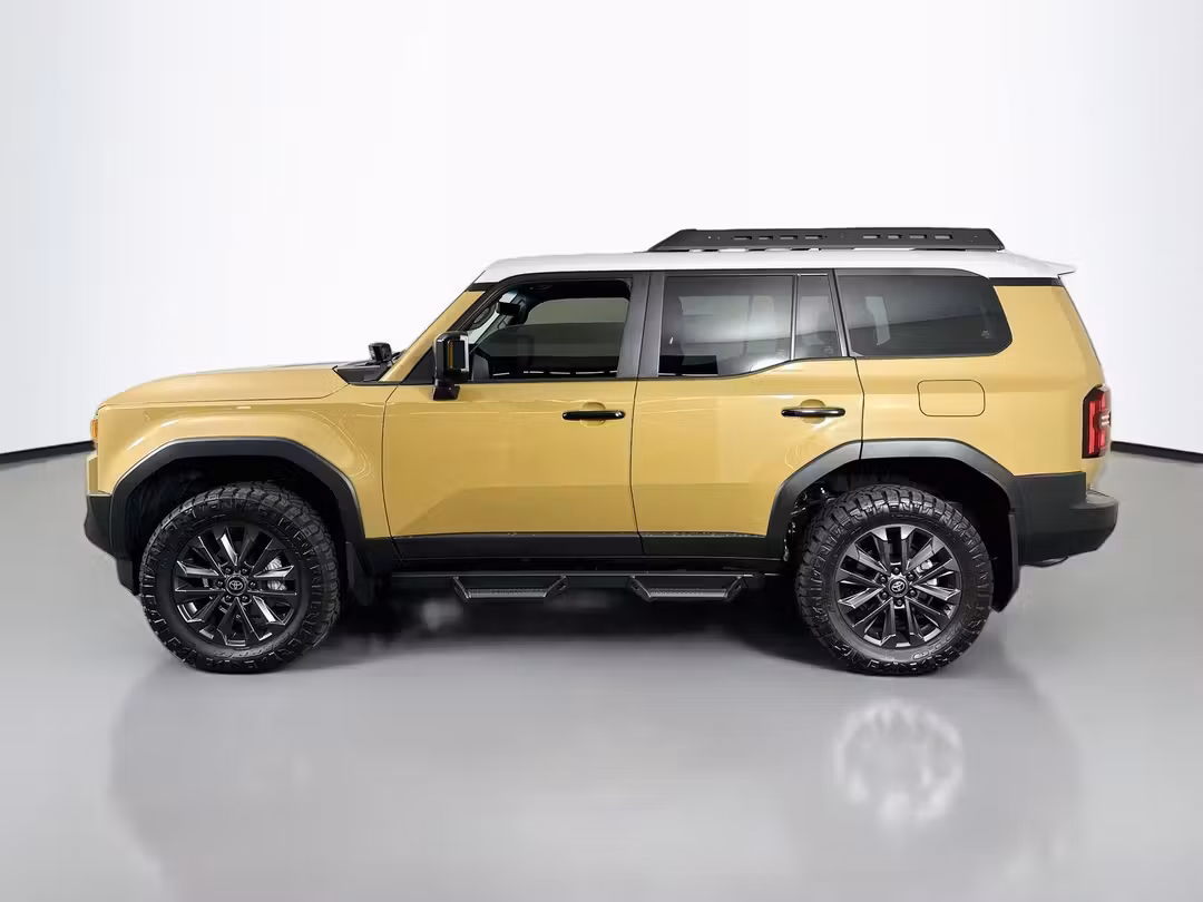 2026 Toyota Land Cruiser Base - Image 4
