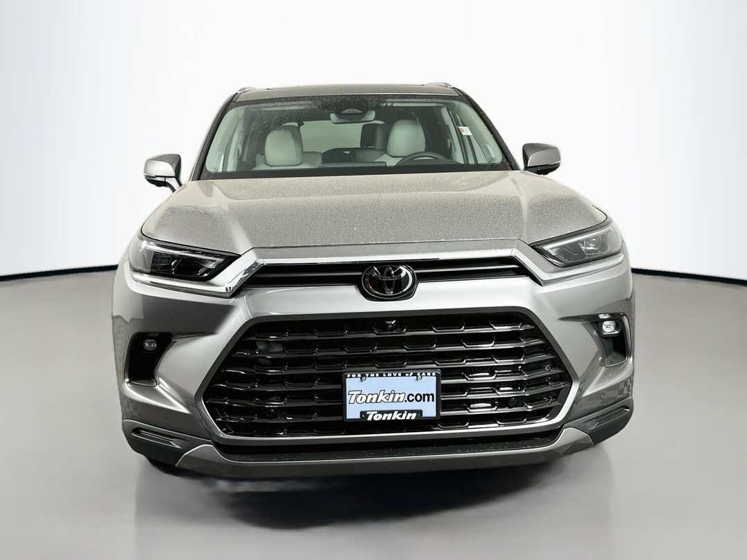 2026 Toyota Grand Highlander Limited - Image 2