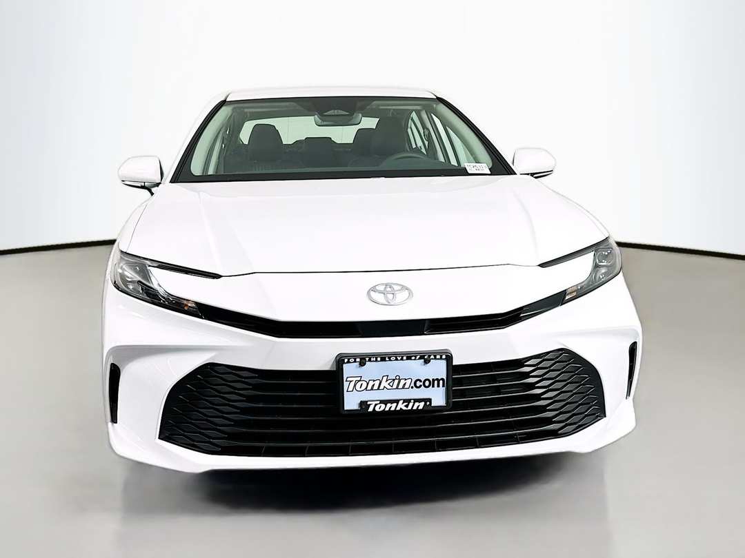 2026 Toyota Camry XSE - Image 2