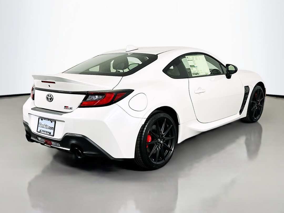 2026 Toyota Gr86 Premium - Image 7