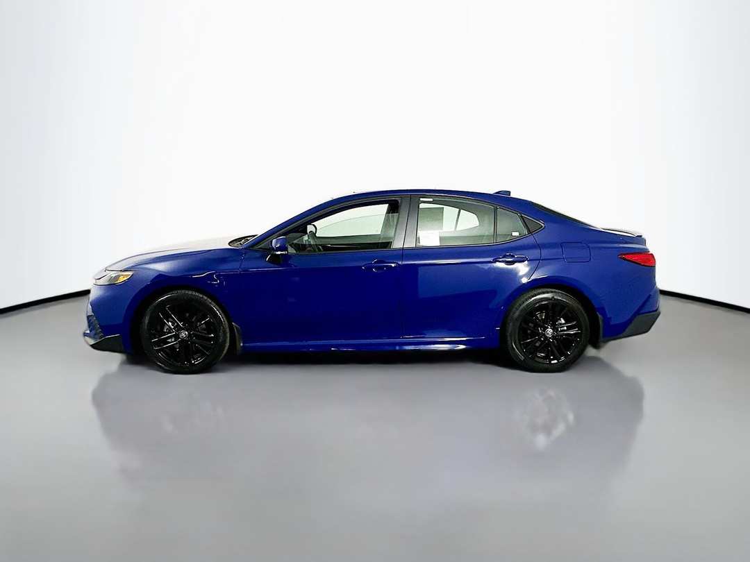 2026 Toyota Camry XSE - Image 4