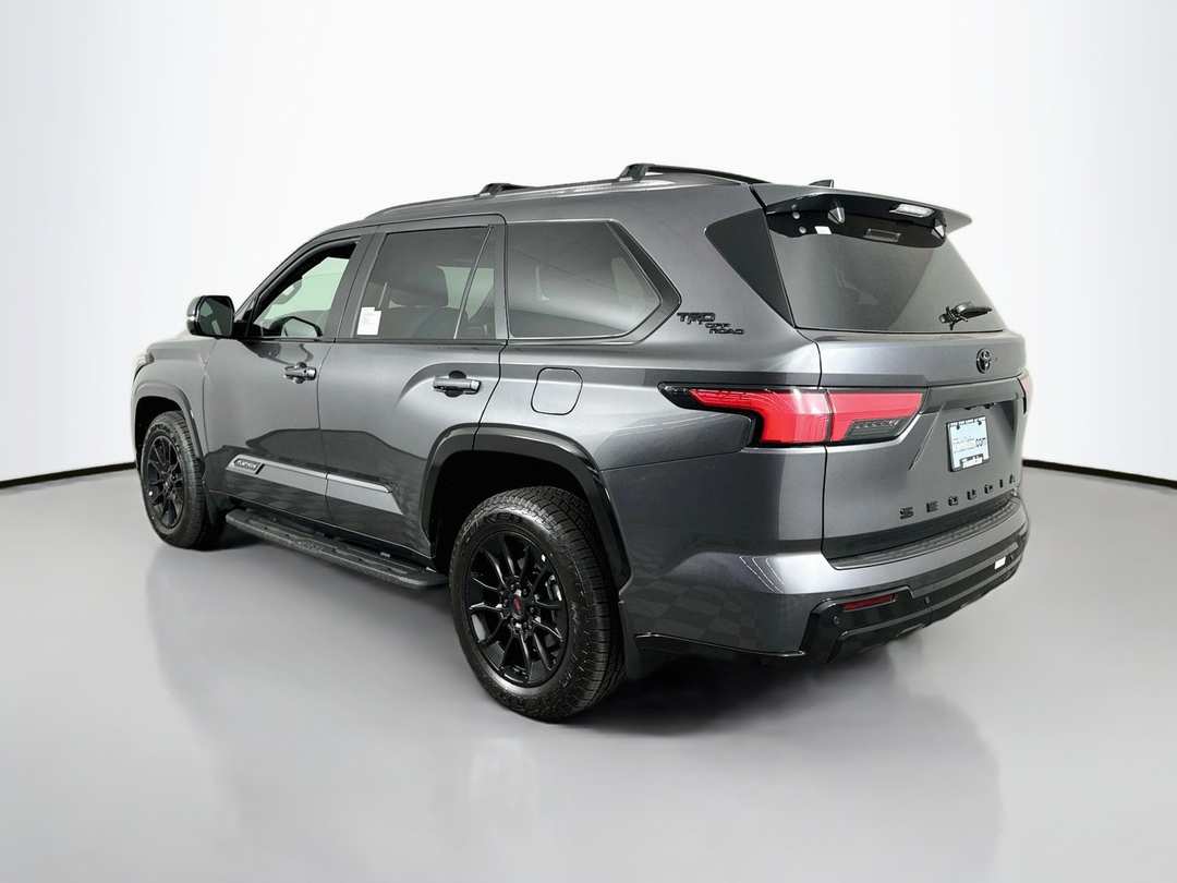 2026 Toyota Sequoia Platinum - Image 5