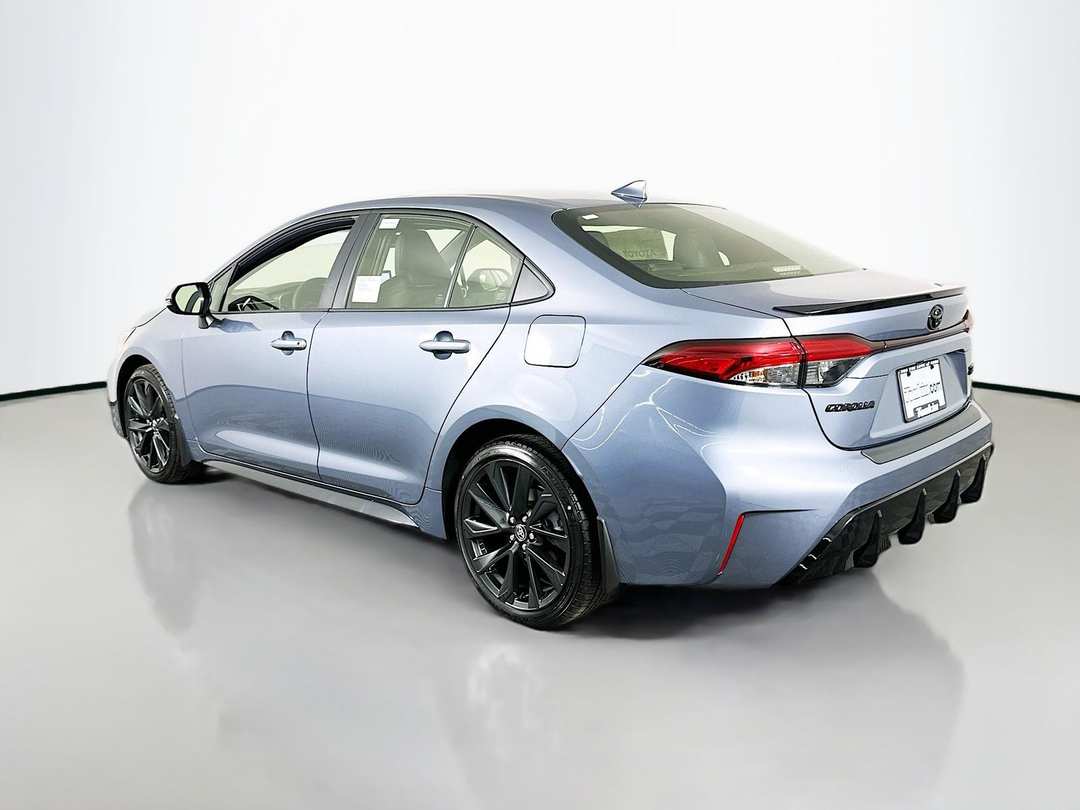 2026 Toyota Corolla XSE - Image 5