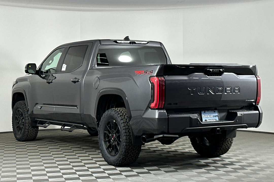 Toyota Tundra - Image 5