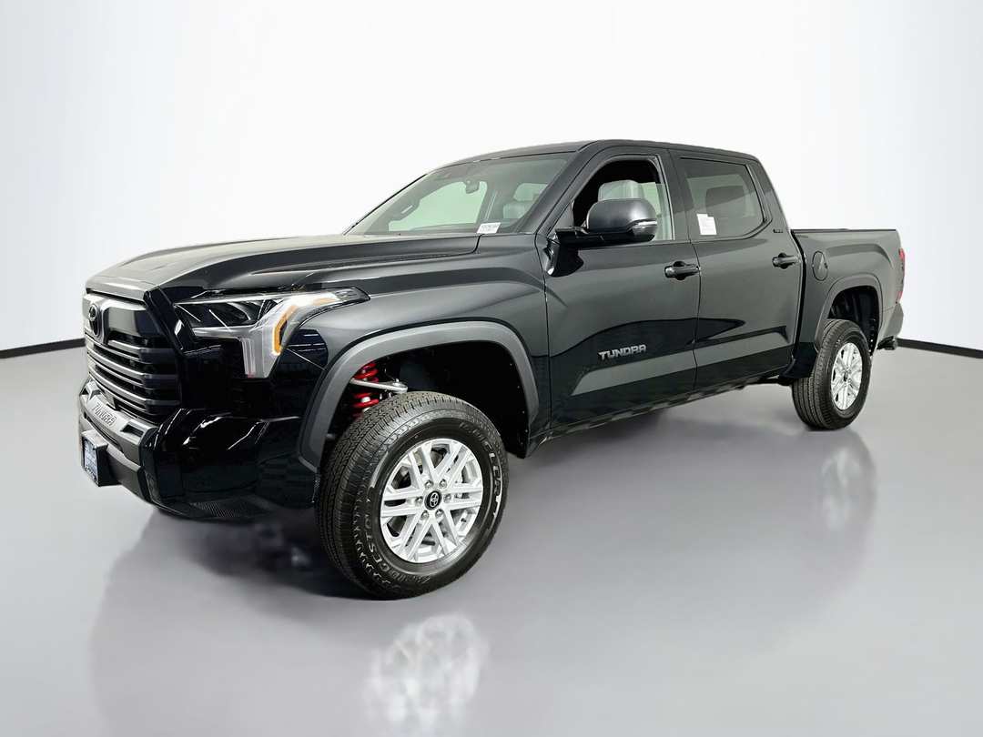 2026 Toyota Tundra SR5 - Image 3