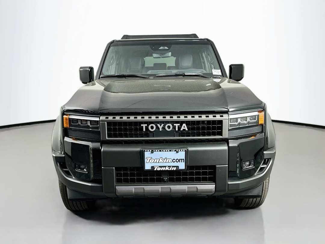 2027 Toyota Land Cruiser Base - Image 2
