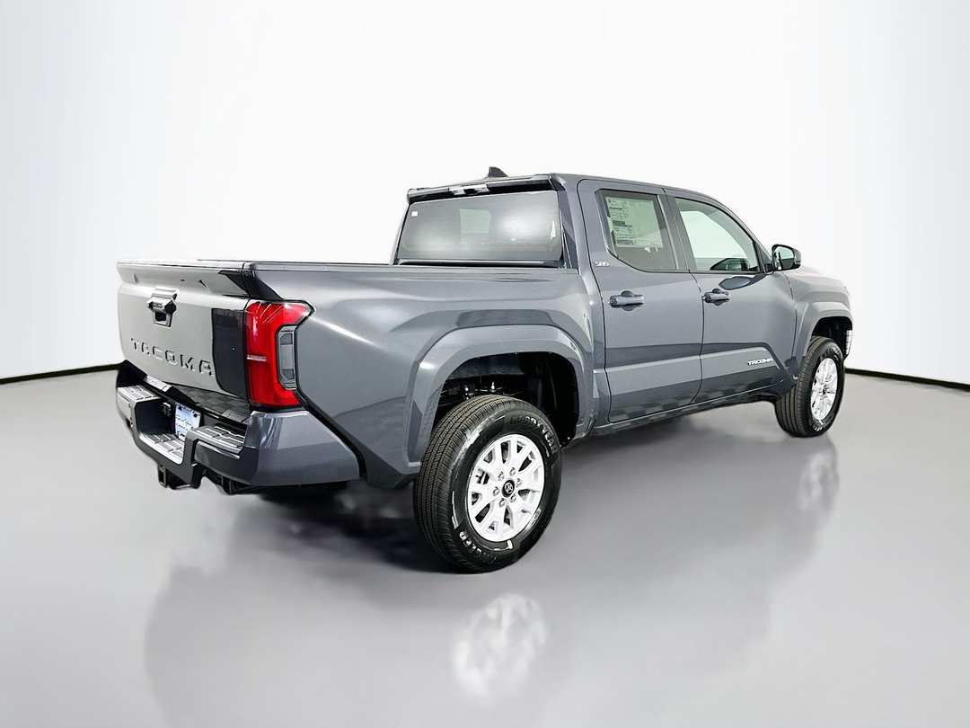 2026 Toyota Tacoma SR5 - Image 7