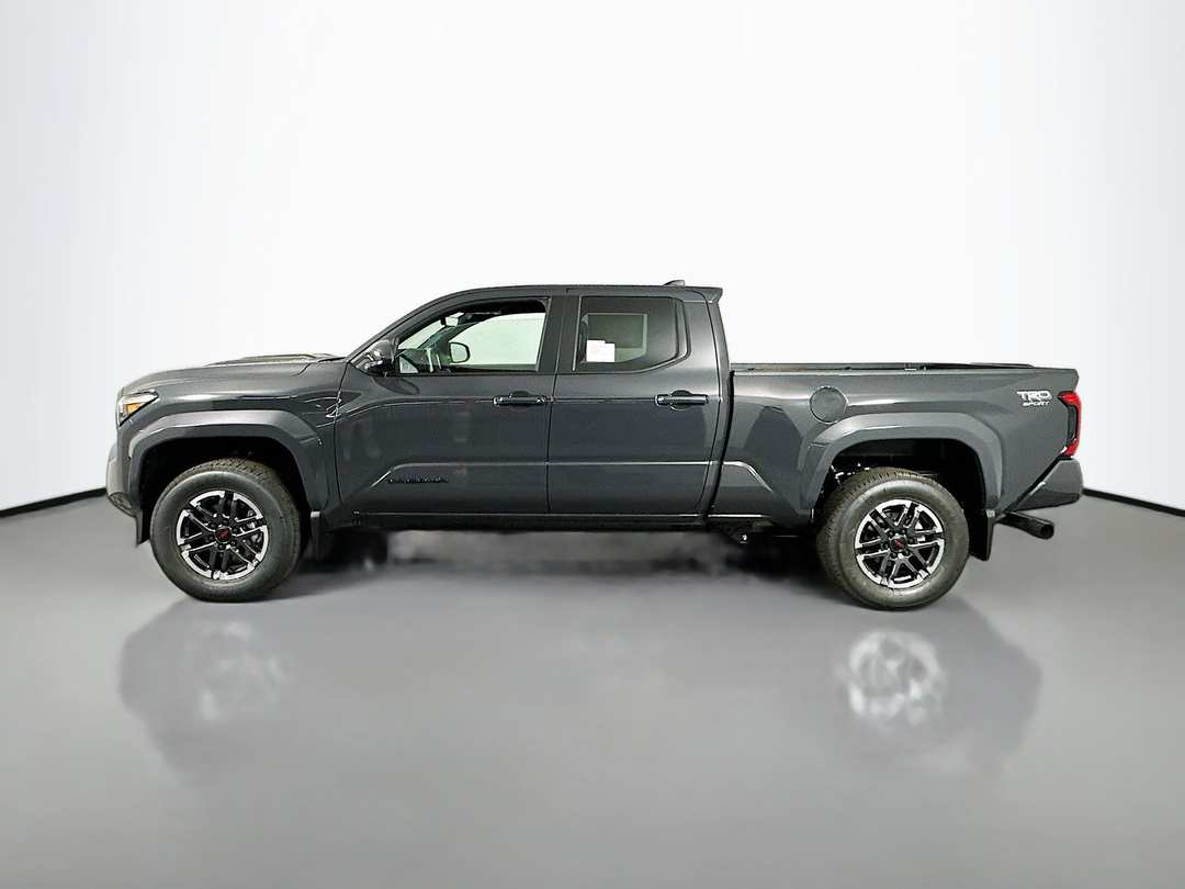 2026 Toyota Tacoma SR5 - Image 4