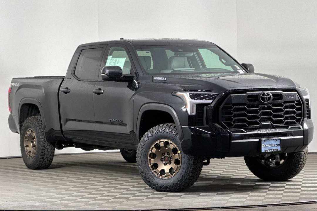 2025 Toyota Tundra Hybrid Limited - Image 2