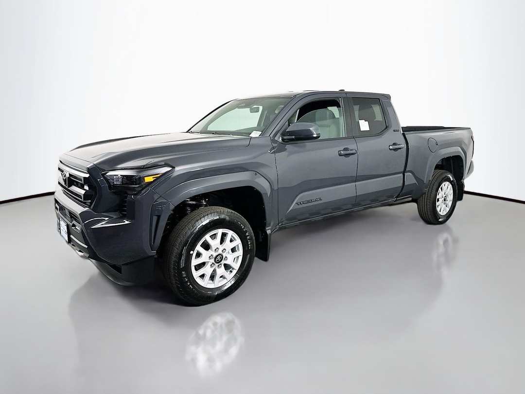 2026 Toyota Tacoma SR5 - Image 3
