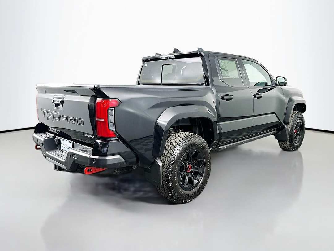 2026 Toyota Tacoma Hybrid TRD Pro - Image 7