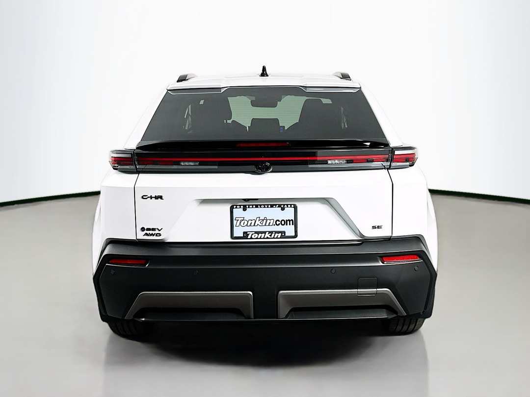 2026 Toyota C-Hr - Image 6