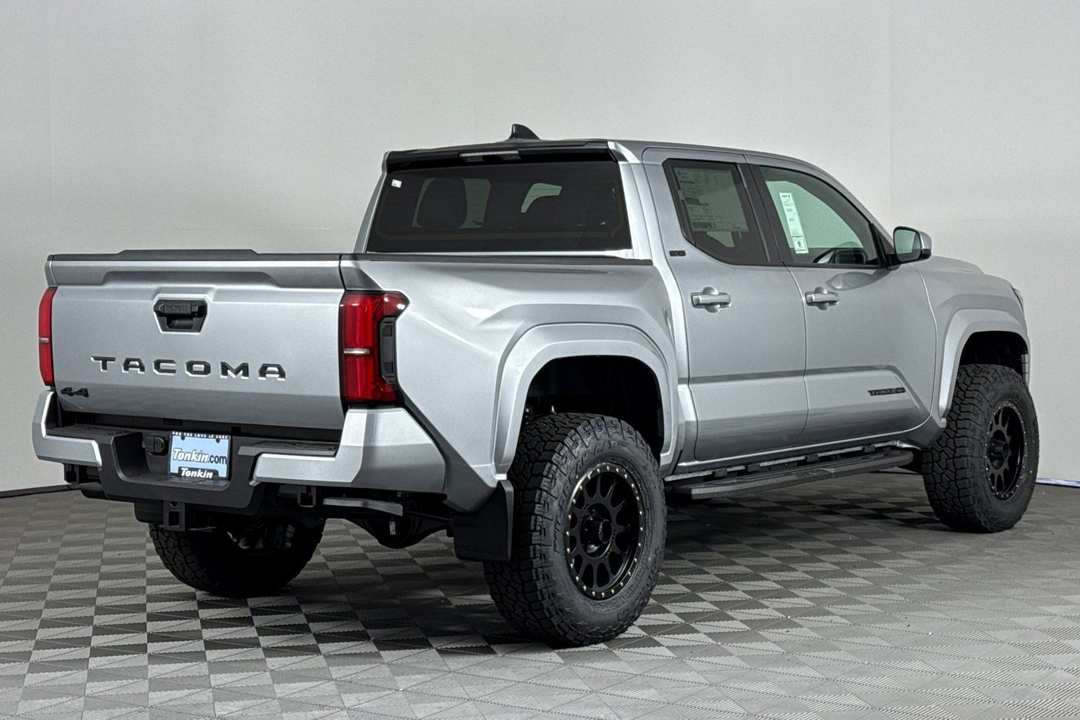 2025 Toyota Tacoma SR5 Lifted - Image 4