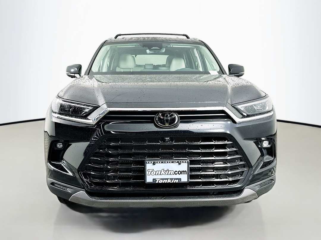 2026 Toyota Grand Highlander Limited - Image 2