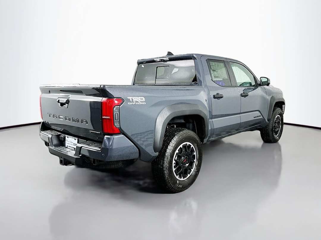 2026 Toyota Tacoma Hybrid TRD Off Road - Image 7