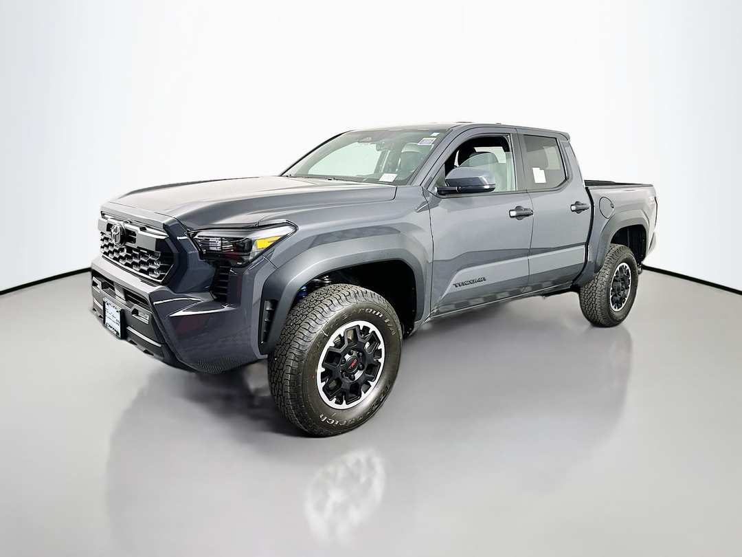 2026 Toyota Tacoma TRD OffRoad - Image 3