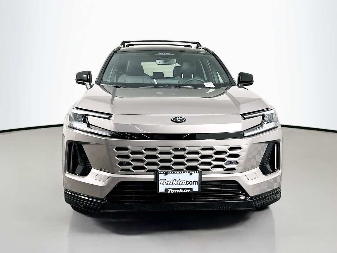 2026 Toyota Rav4 Plug-In Hybrid XSE - Image 2