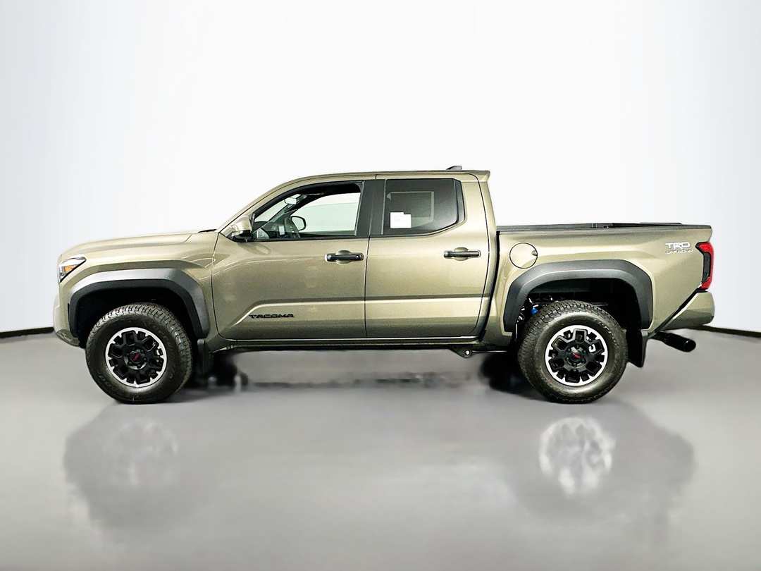 2026 Toyota Tacoma TRD OffRoad - Image 4