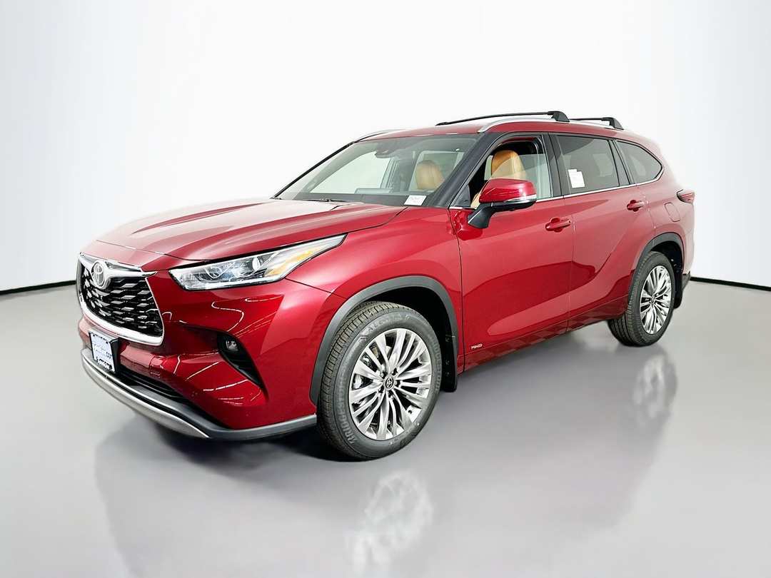 2026 Toyota Highlander Hybrid Platinum - Image 3