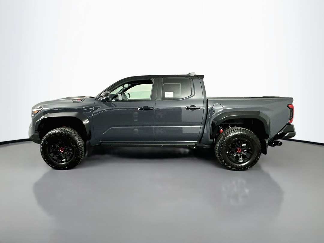2026 Toyota Tacoma Hybrid TRD Pro - Image 4