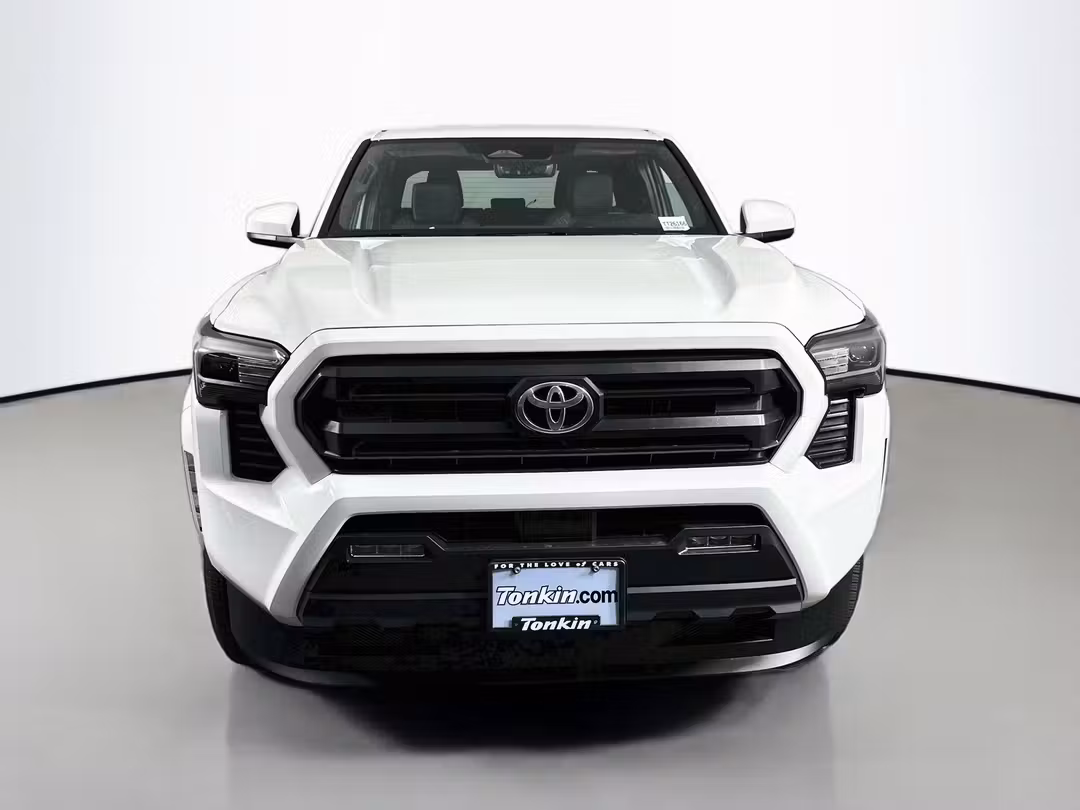 2026 Toyota Tacoma SR5 - Image 2