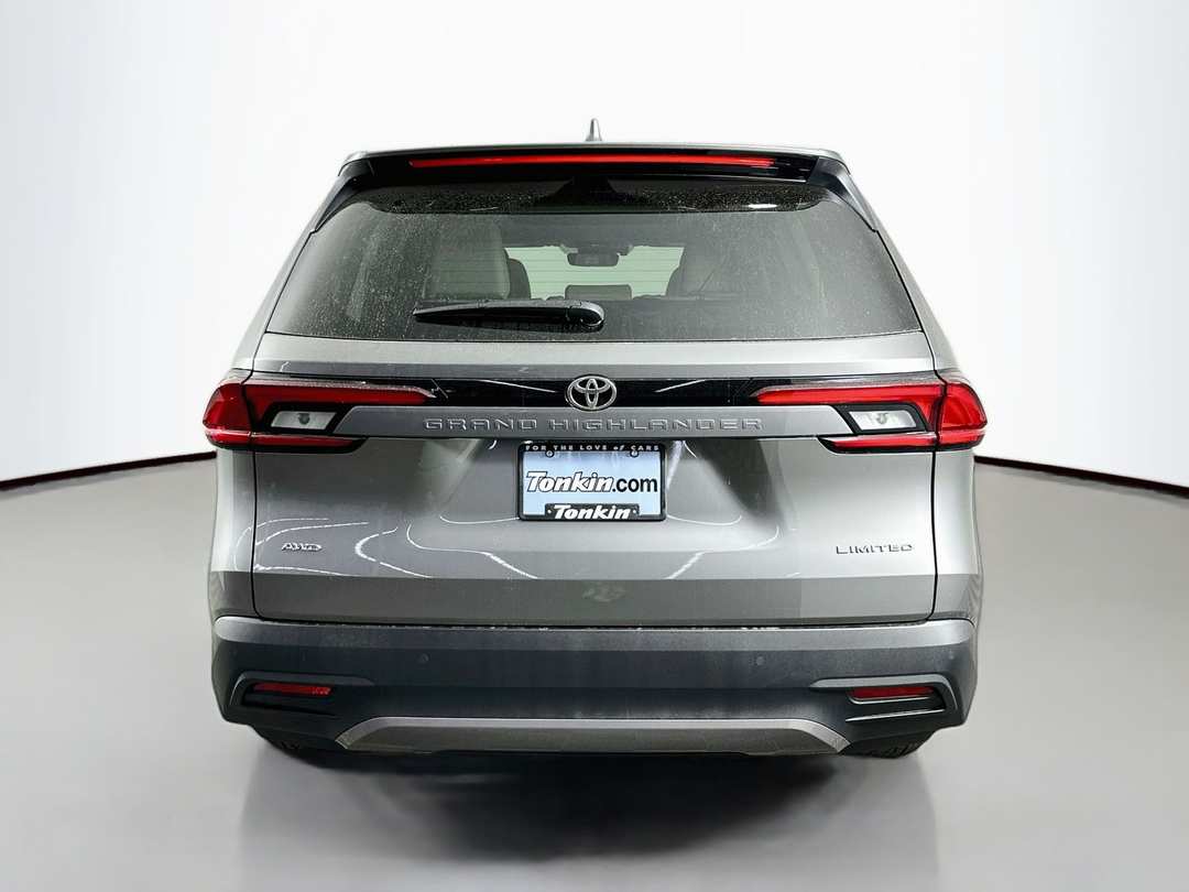 2026 Toyota Grand Highlander Limited - Image 6