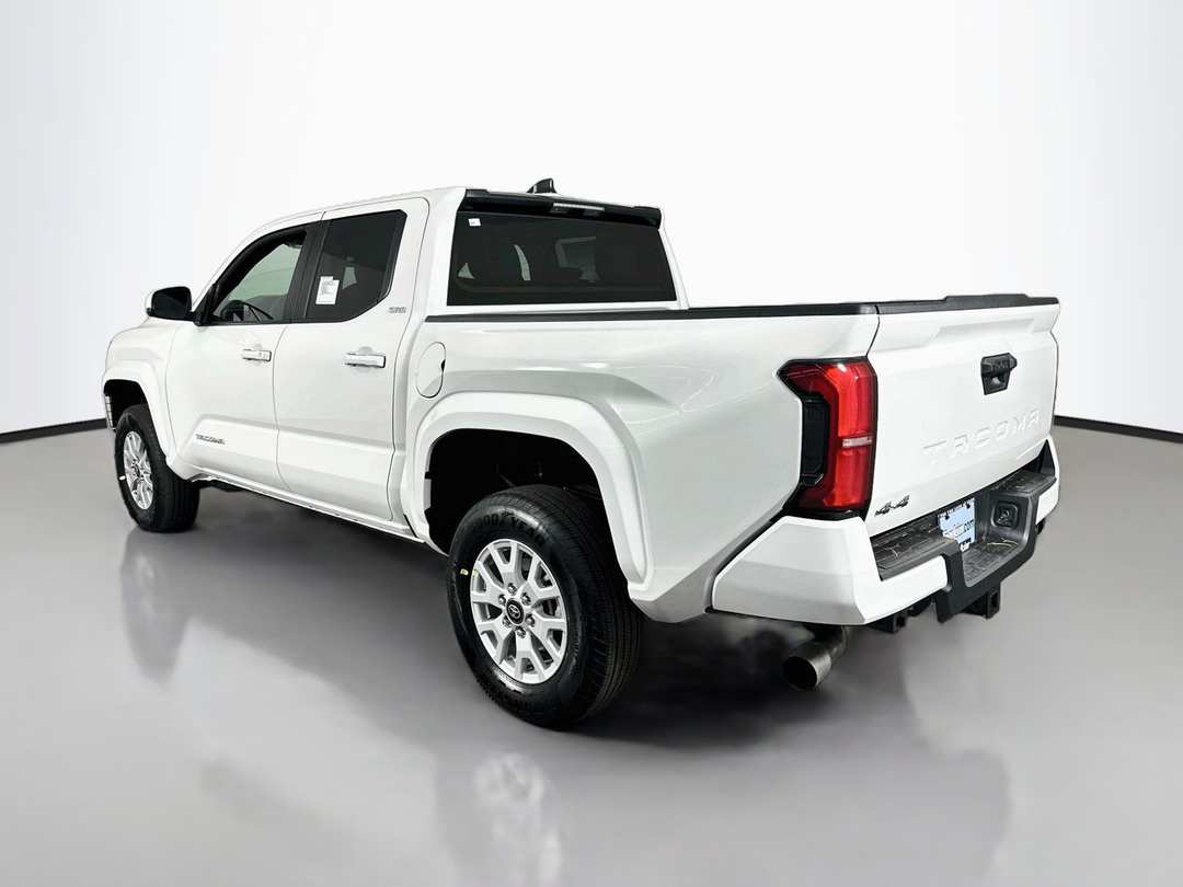 2026 Toyota Tacoma SR5 - Image 5