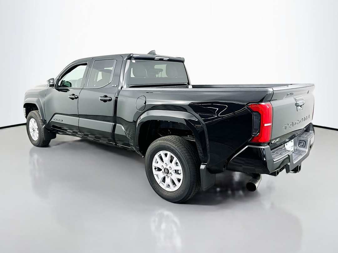 2026 Toyota Tacoma SR5 - Image 5
