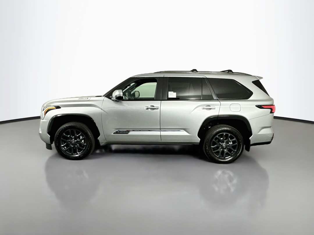 2026 Toyota Sequoia Platinum - Image 4