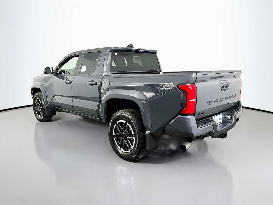 2026 Toyota Tacoma TRD Sport - Image 5