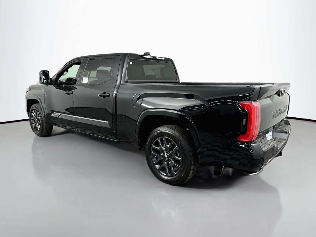 2026 Toyota Tundra Hybrid Platinum - Image 5