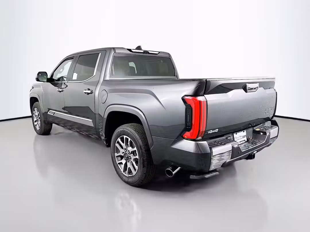 2026 Toyota Tundra Hybrid 1794 Edition - Image 5