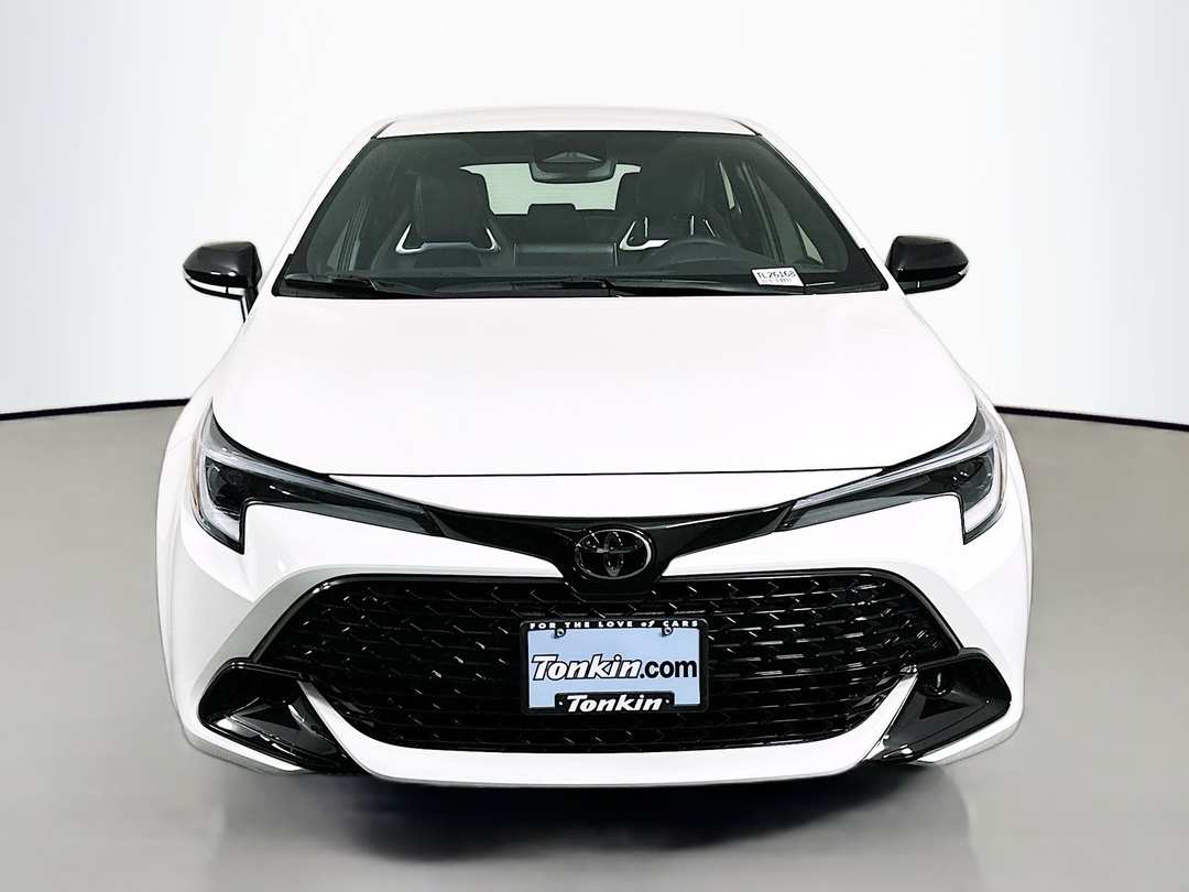 2026 Toyota Corolla SE - Image 2