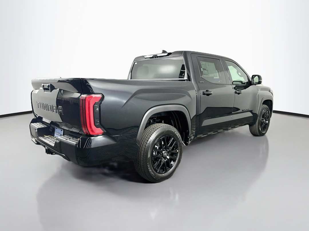 2026 Toyota Tundra Limited - Image 7