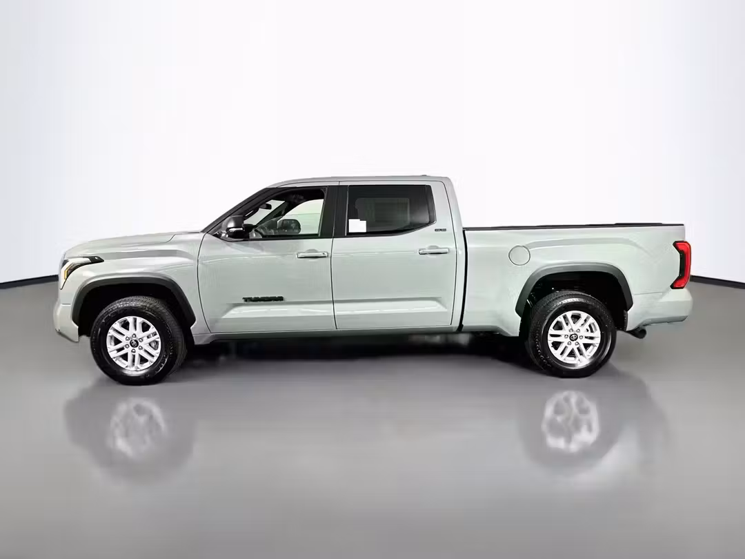 2026 Toyota Tundra SR5 - Image 4