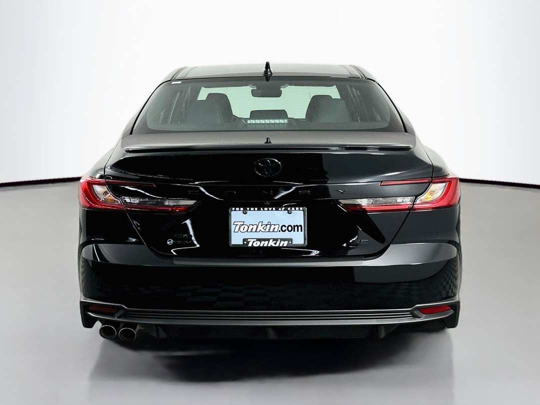 2026 Toyota Camry SE - Image 6