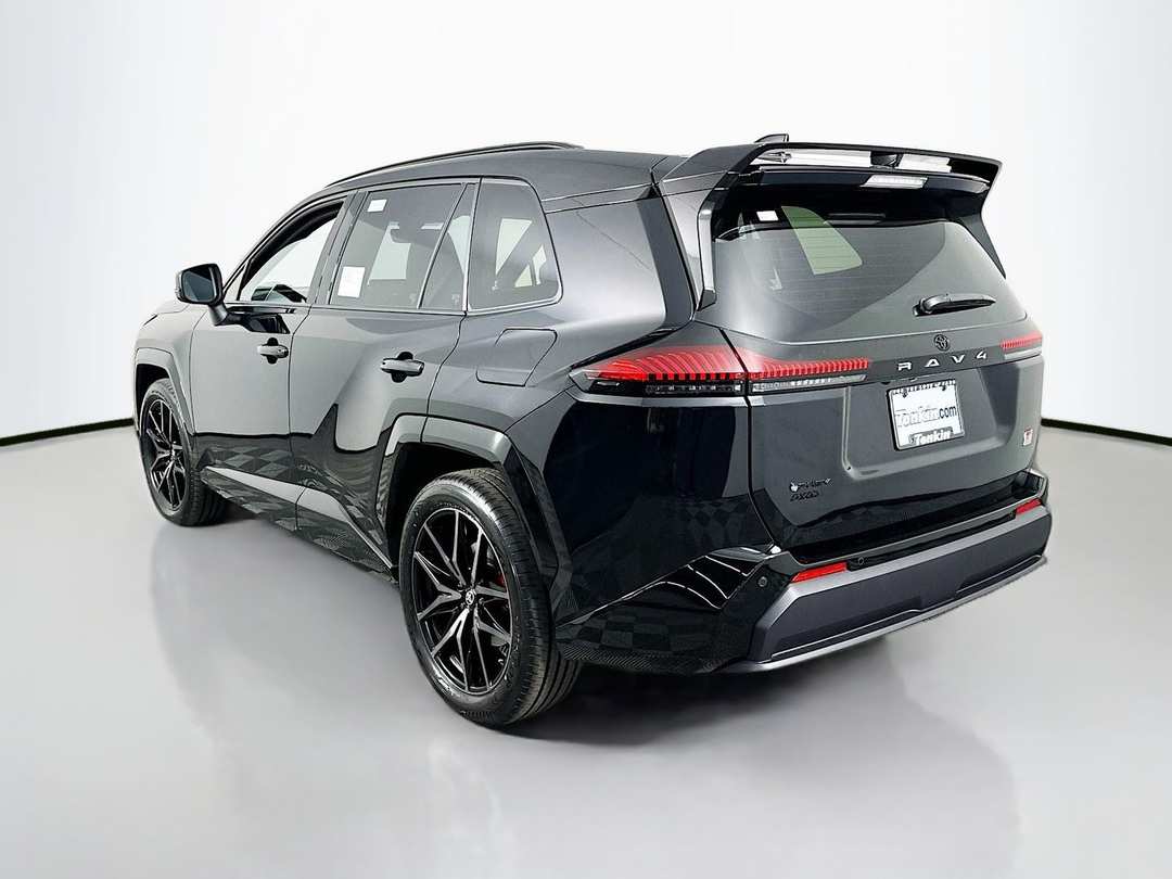 2026 Toyota Rav4 Plug-In Hybrid GR Sport - Image 5
