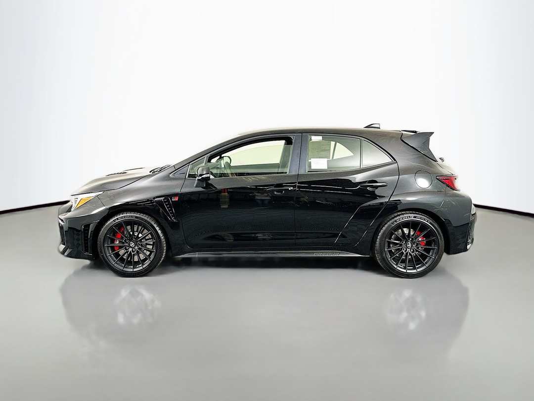 2026 Toyota Gr Corolla Premium Plus - Image 4
