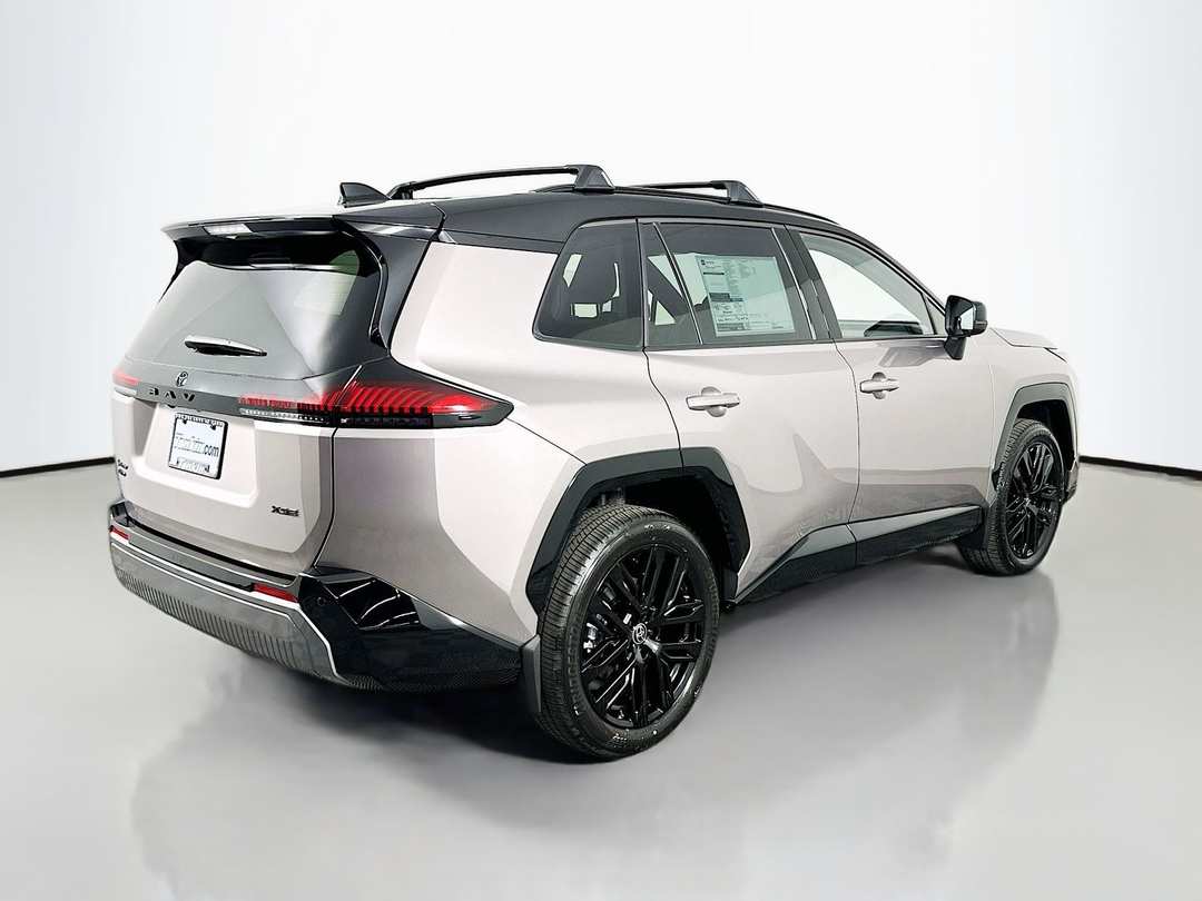 2026 Toyota Rav4 Plug-In Hybrid XSE - Image 7
