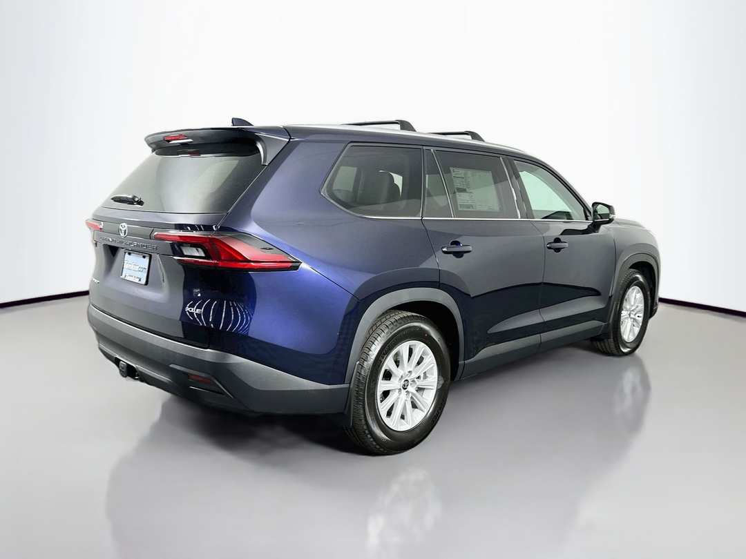 2026 Toyota Grand Highlander Hybrid XLE - Image 7
