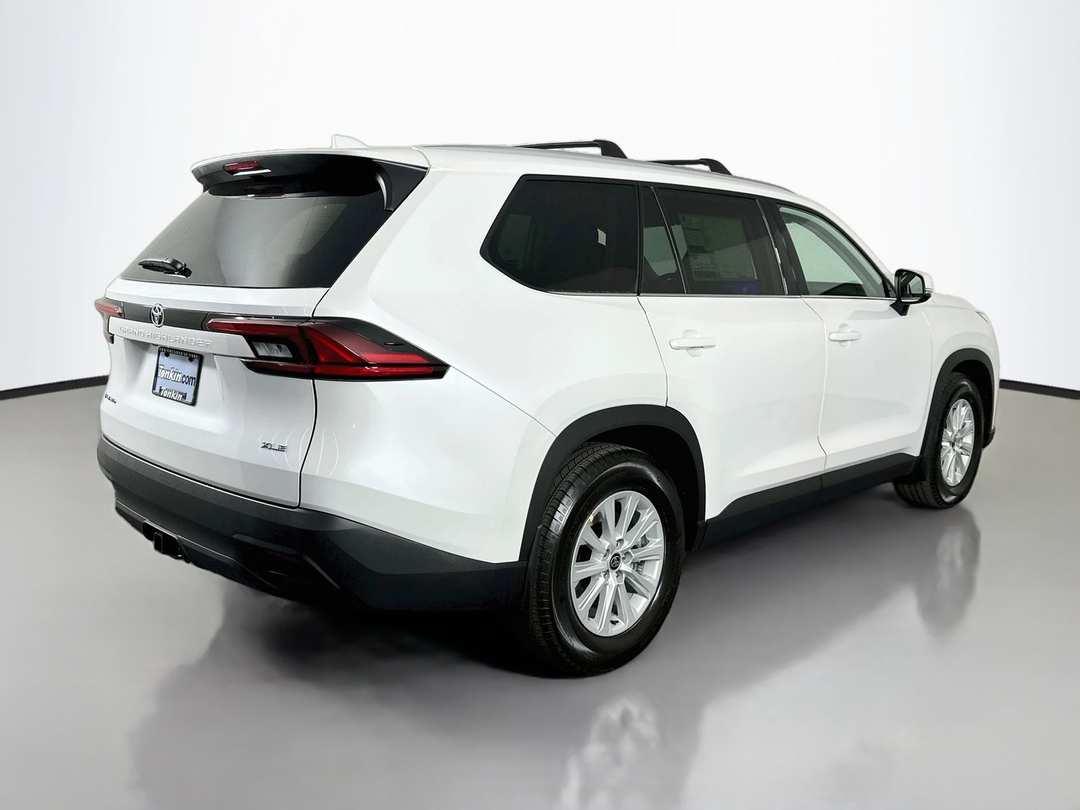 2026 Toyota Grand Highlander Hybrid XLE - Image 7