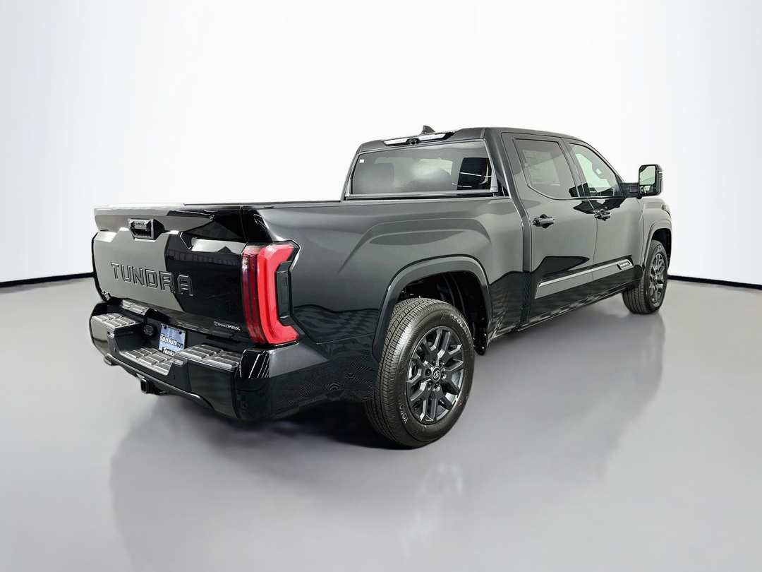 2026 Toyota Tundra Hybrid Platinum - Image 7